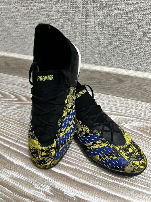 Сороконожки Adidas predatorXwolverine
