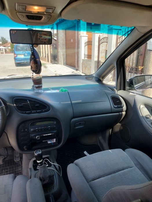 VW Sharan 1.9 TDI  110pk