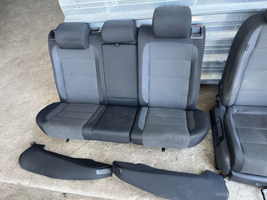 Салон плат оригинален за Golf 6 комби ном 491