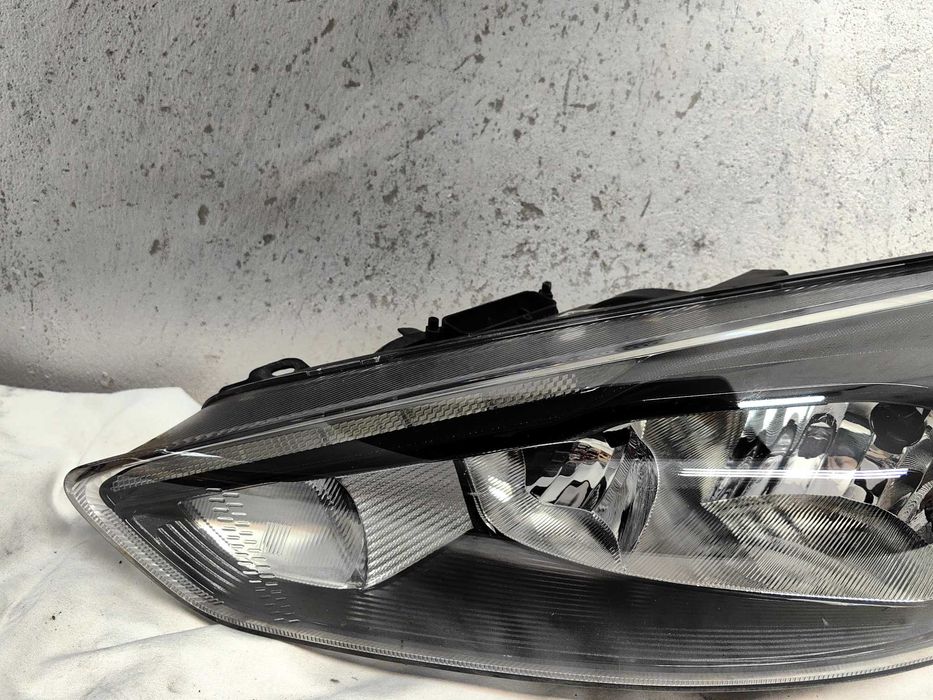 Оригинален фар Форд Фокус  Ford Focus Led