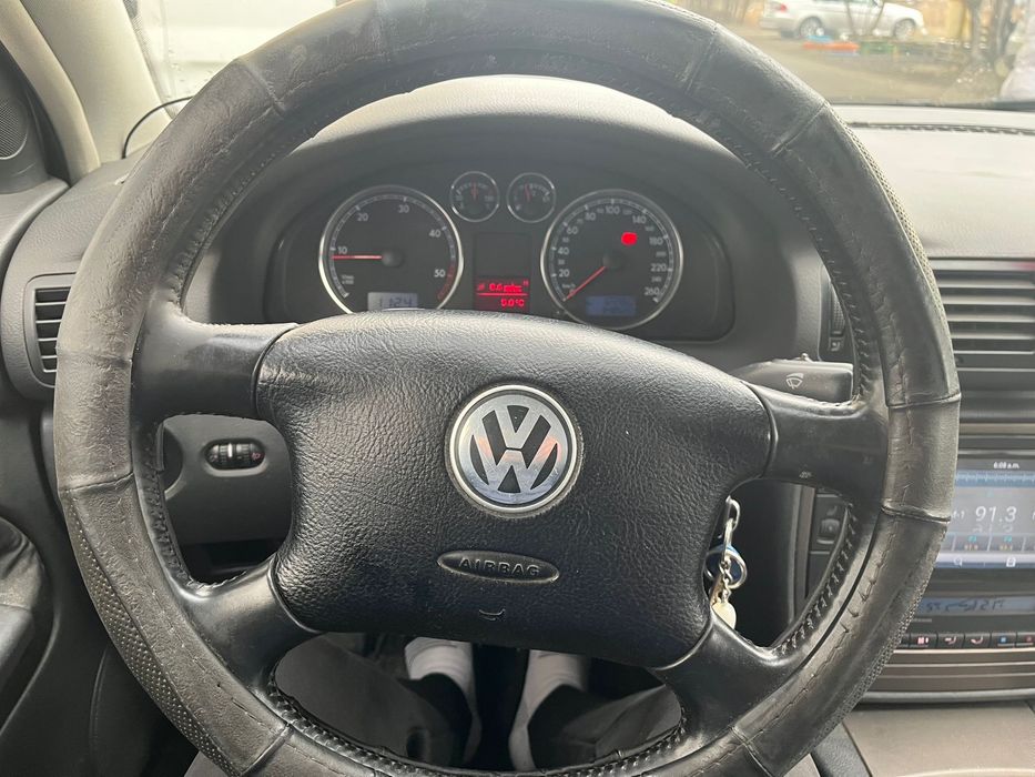 Vând passat b5 pretul in euro