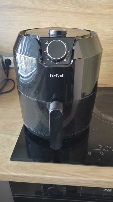 Уред за пържене без мазнина на Tefal
