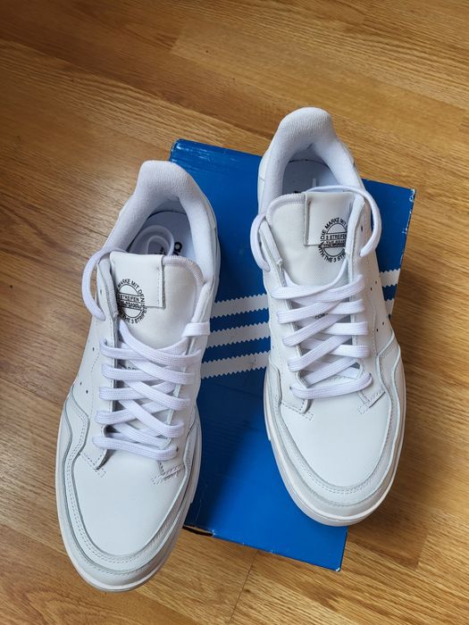 Кроссовки Adidas Supercourt