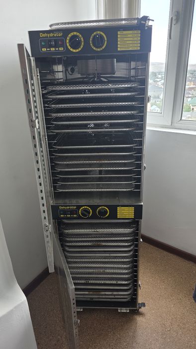 Дегидратор для сушки срочно. Торг.