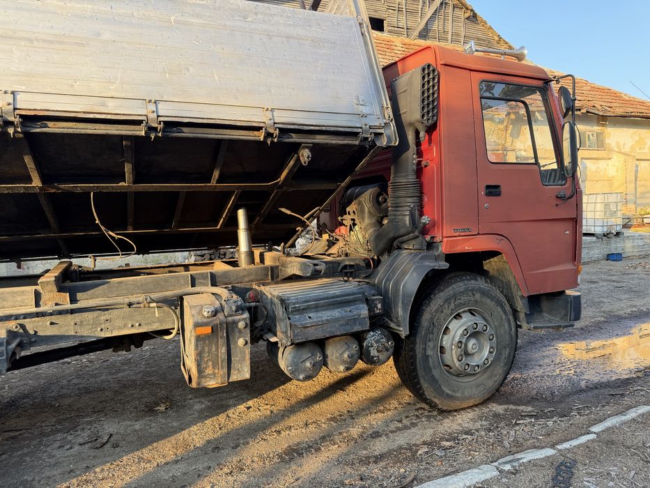 Volvo fl10 самосвал и кран