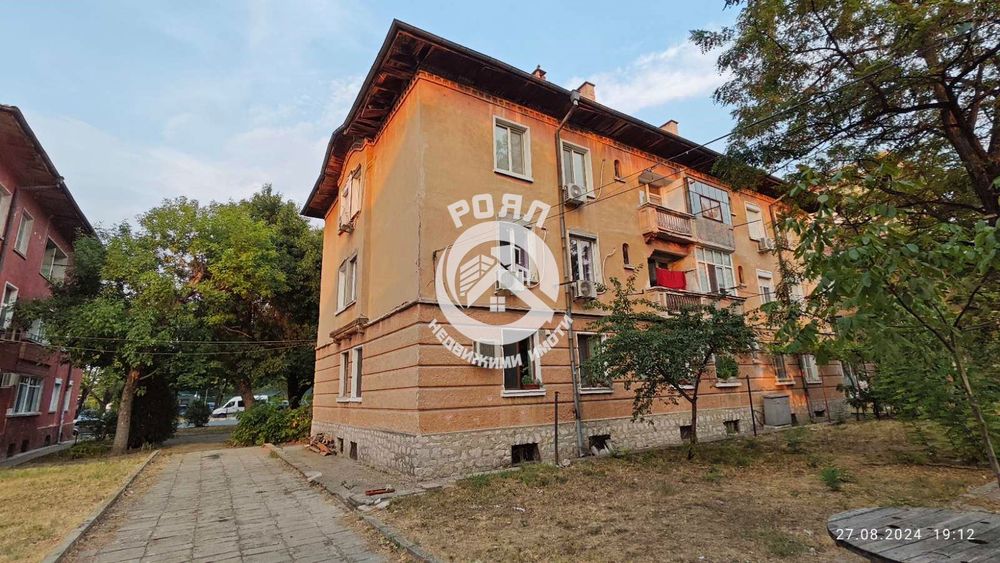 Продава се Двустаен апартамент в Асеновград - 67 кв.м за 1015 €/кв.м - Снимка #11