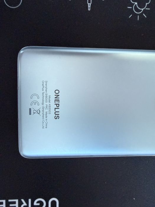 One plus 8T 8/128 snapdragon