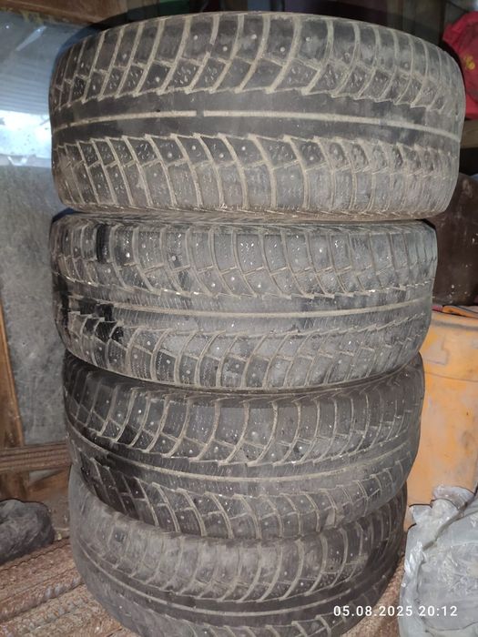 Продам резину, шины.