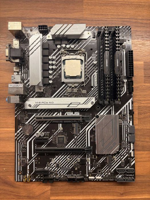 I5-10400F + ASUS B560-Plus + 16GB DDR4 Corsair Bucuresti Sectorul