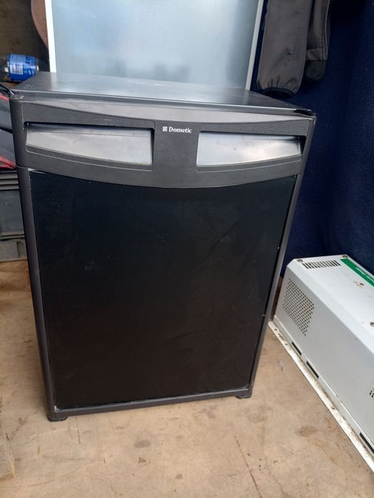 Mini frigider Dometic
