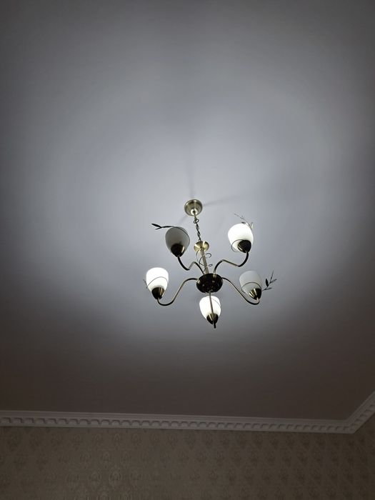 Люстра для спальни