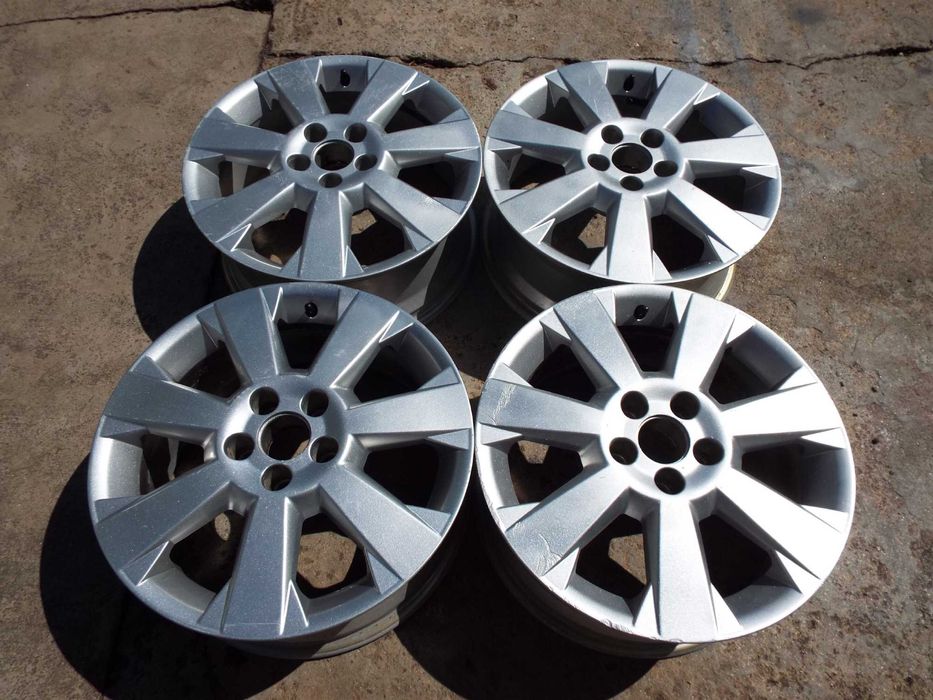 vand 4 jante originale opel pe 17"  5x110 astra,vectra,meriva,zafira,signum,bertone pret 800toate4
