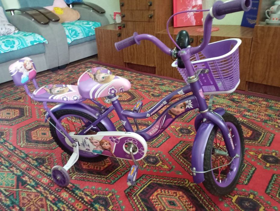 Новый детский велосипед