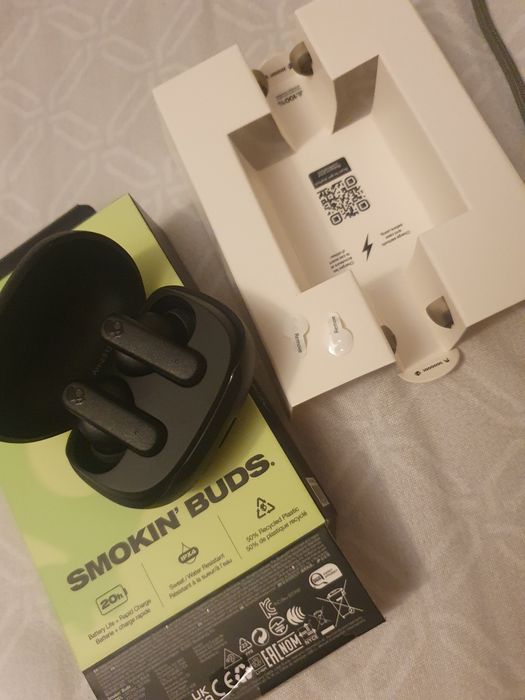 Vând căști Skullcandy