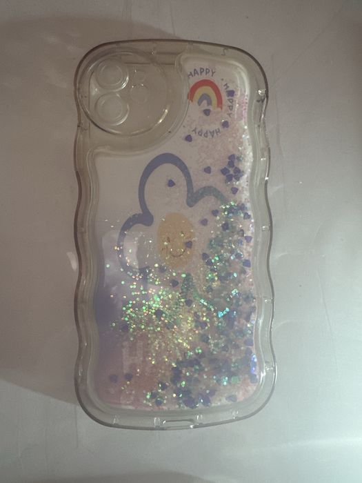 Продам чехлы на айфон 11