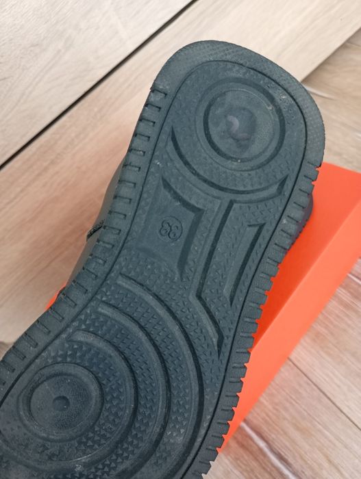 Черни обувки  спорно-елегантни 33 номер