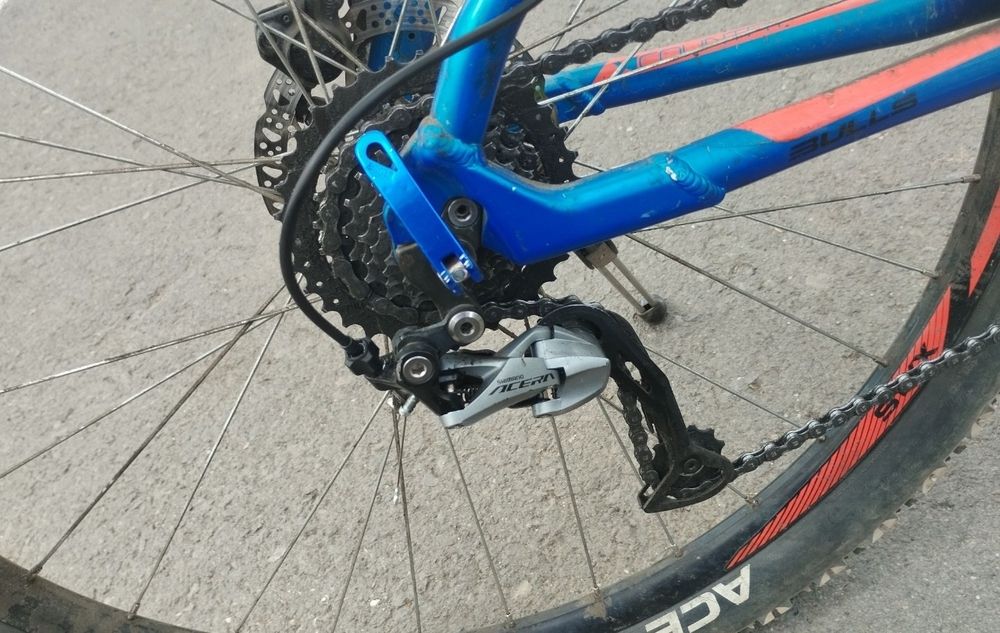 bicicleta marca Bulls cu roti pe 29