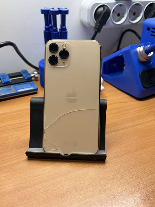 Iphone 11 pro, а