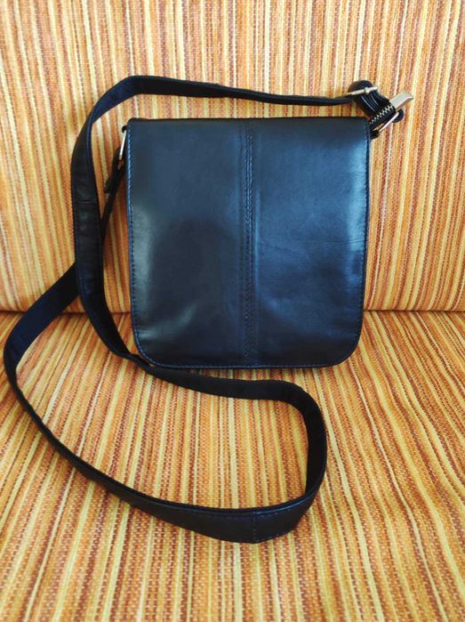 Елегантна дамска чанта, мека естествена кожа