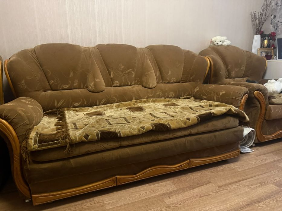 Диван + 2 кресла в подарок