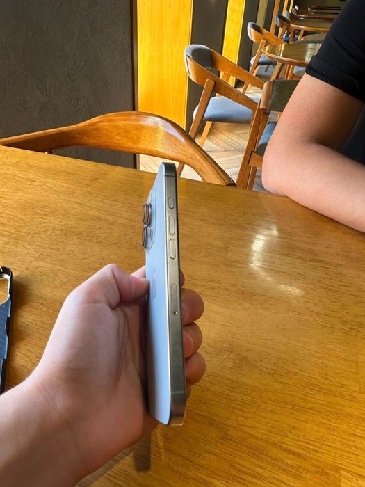 IPhone 16 pro 256