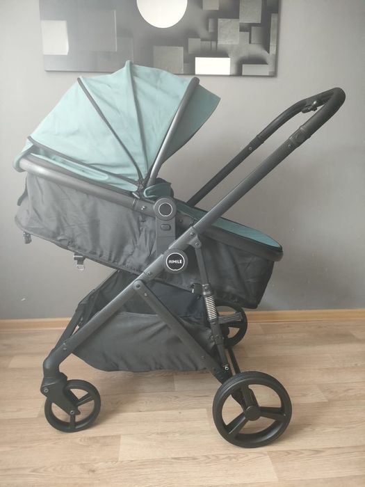 Коляска детская всесезоная