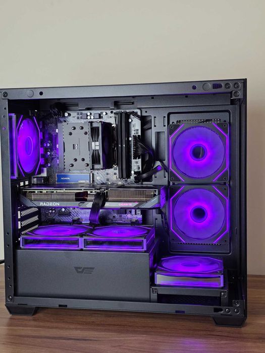Геймърски компютър - Нов ( Ryzen 7 7800X3D | RX 9060XT 16GB | DDR5 RAM | SSD NVMe )