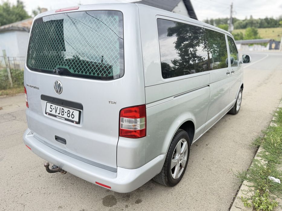 Volkswagen Transporter T5 * Euro 5 * Manual * Dublacabina * Extralung * 140 CP *