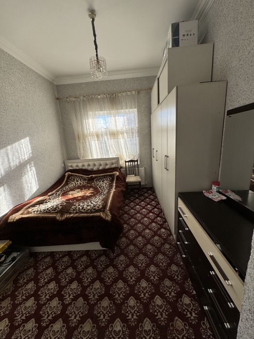 Uchastka Uy sotiladi.