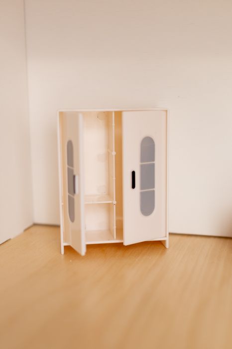 Кукольный домик деревянный