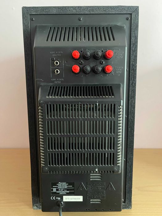 Висок клас активен субуфер Pioneer S-W110S