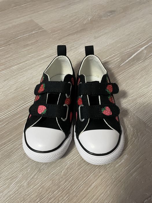 Tenisi Converse cu velcro All Star 2V Strawberry