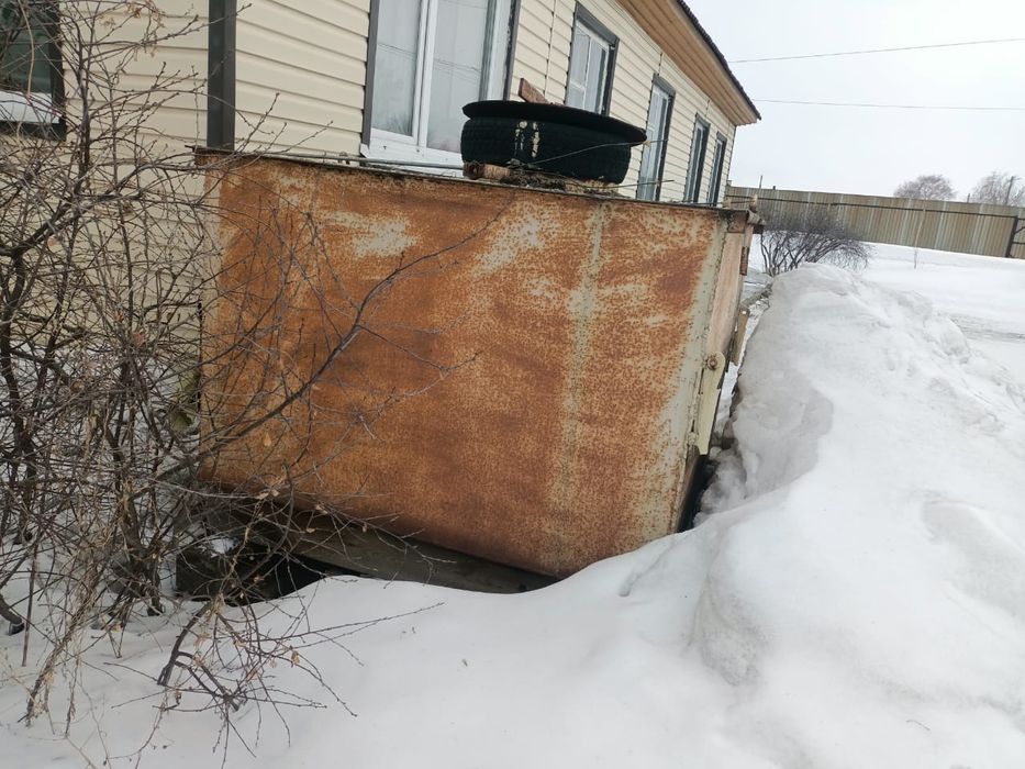 Ёмкость,рама под бочку