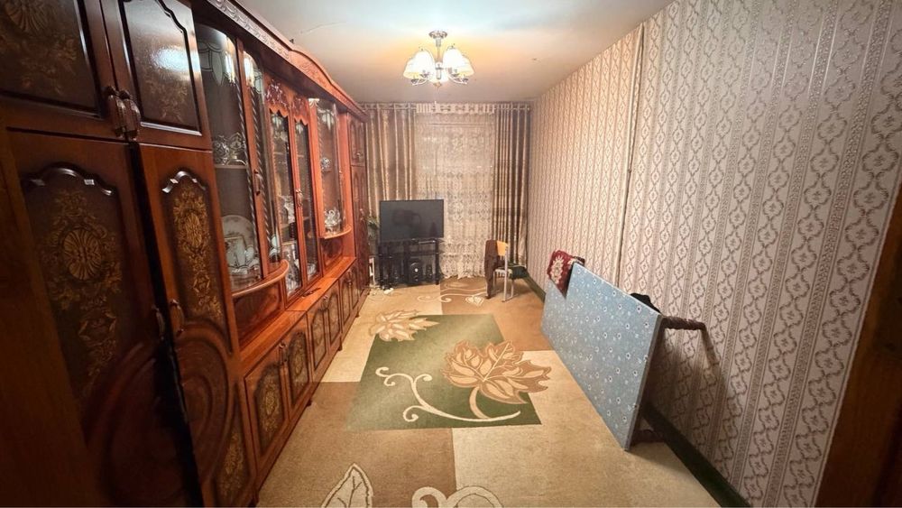 Kvartira sotiladi 9 bozor