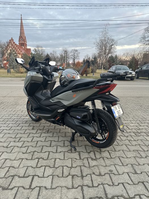 Honda Forza 350, 2023 unic proprietar de nou