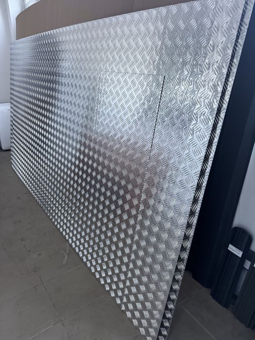 Tabla striata/ lisa aluminiu