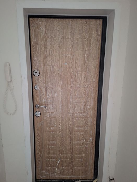 Продам 2ух комнат. квартиру в Риддере