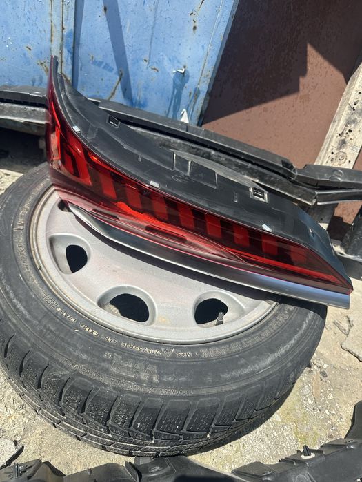 Audi Q7 ляв стоп За части 19-24г