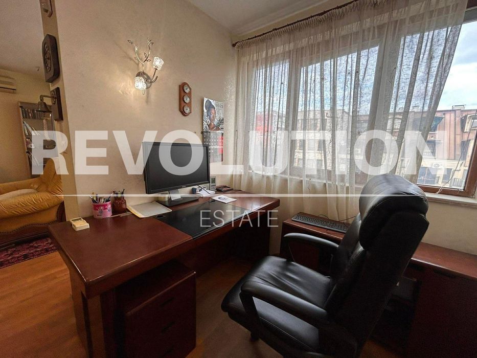 Четиристаен апартамент в района на Чаталджа!