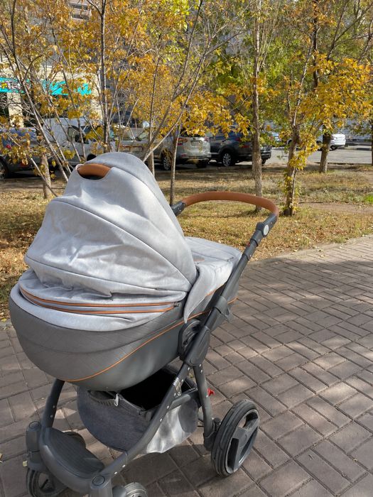 Детская Коляска 2 в 1