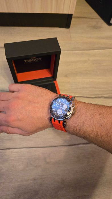 Tissot T - Race Вдъхновен от моторните спортове