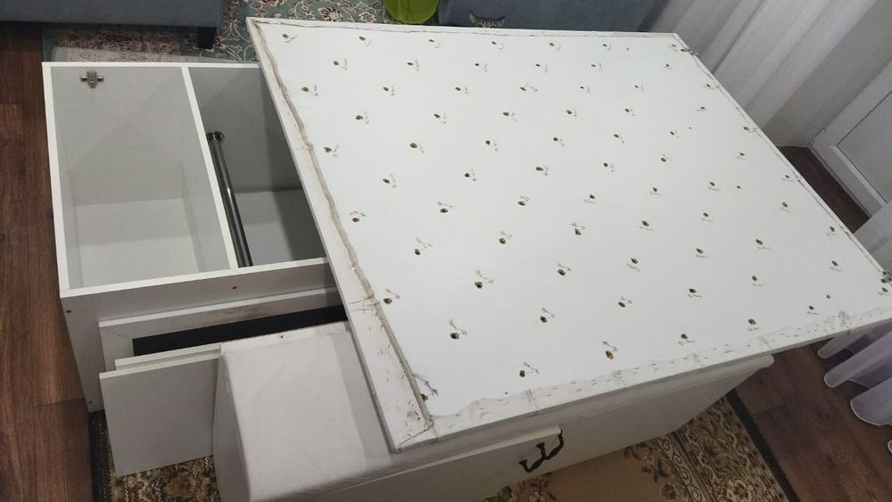 Прихожая, шкаф, зеркало, тумба