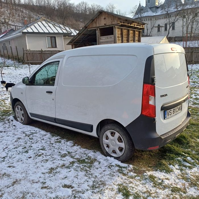 Mașina în stare foarte bună