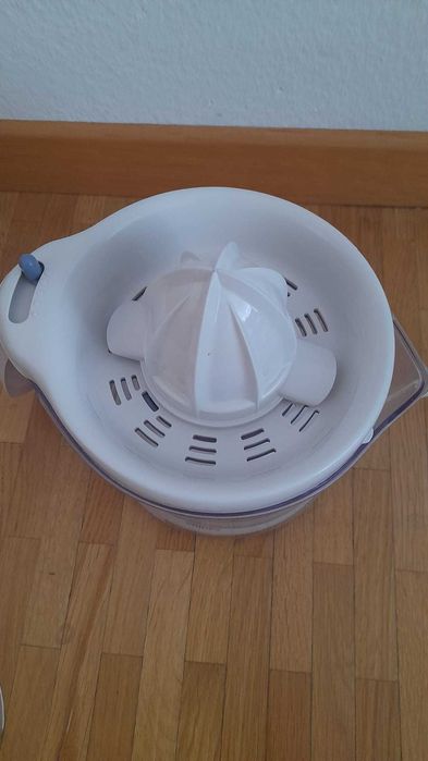 Електрическа сокоистисквачка Philips