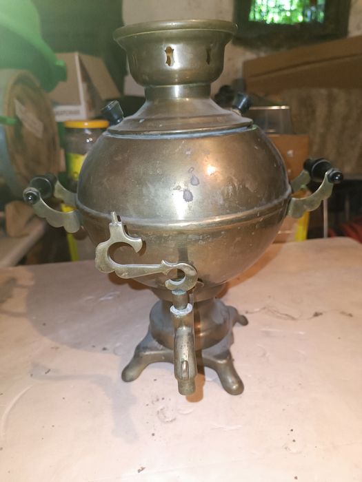 Продам самовар советский электрический.