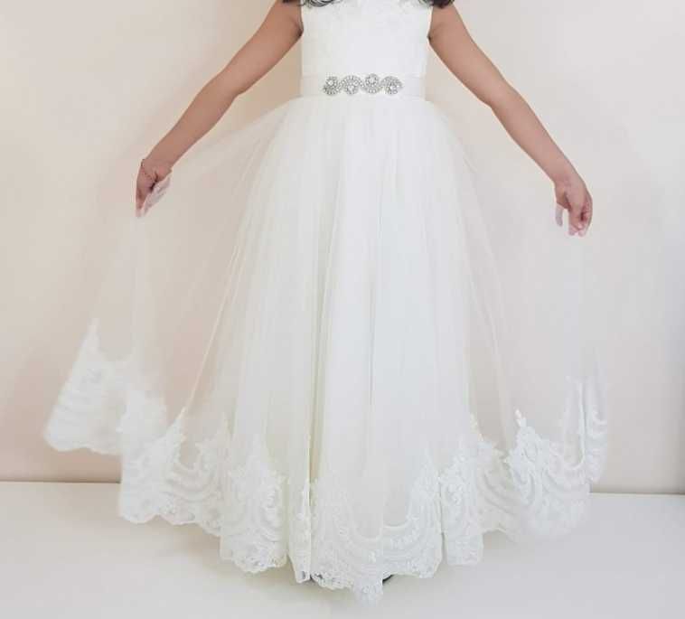 Детска рокля за шаферка или за кръщене