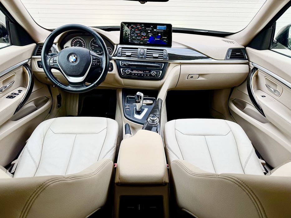 BMW 3 GT 2.0D Automat 2014 E5 LED l Piele l Navi 3D l CarPlay l Posibilitate garantie 1 an l Accept variante