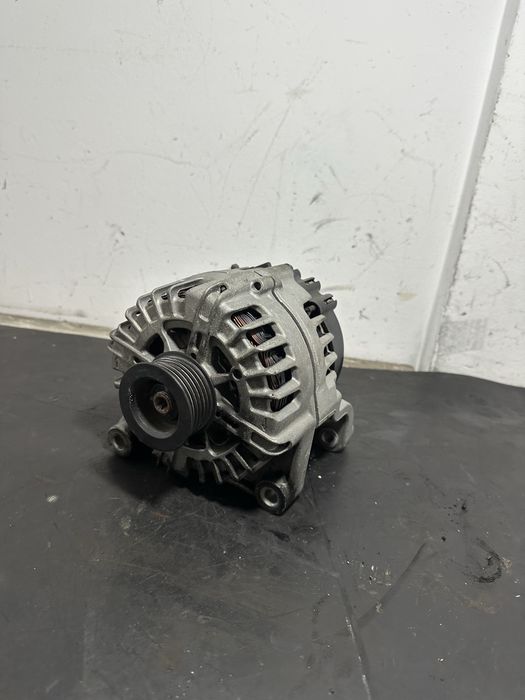Alternator BMW Seria 3 E90 E91 E92 E93 2.0 177cp 7802261 | 2543461C alternator Bmw Seria 5 E60 E61 520D N47D20A N47D20C Alternator BMW X3 E83 2.0 N47