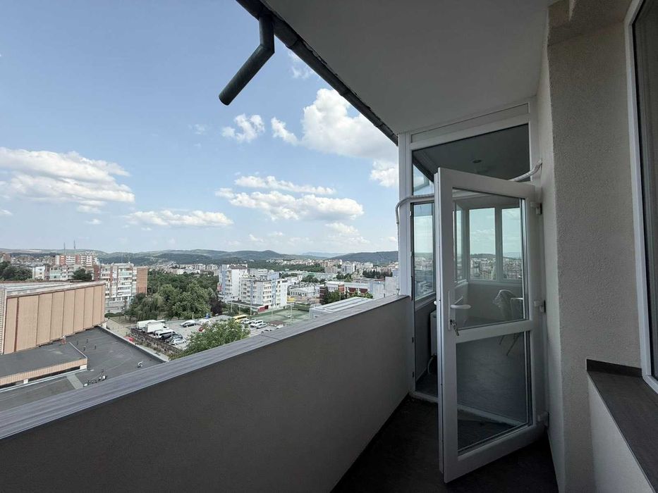 Продава се Тристаен апартамент в Велико Търново, Колю Фичето - 80 кв.м за 1688 €/кв.м - Снимка #11