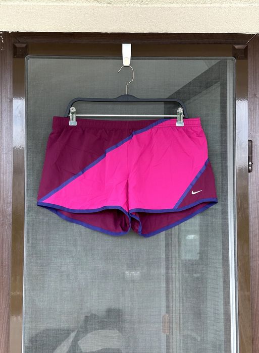 Дамски къси панталони Nike Dri-FIT (Running) - размер L, Отлично състояние